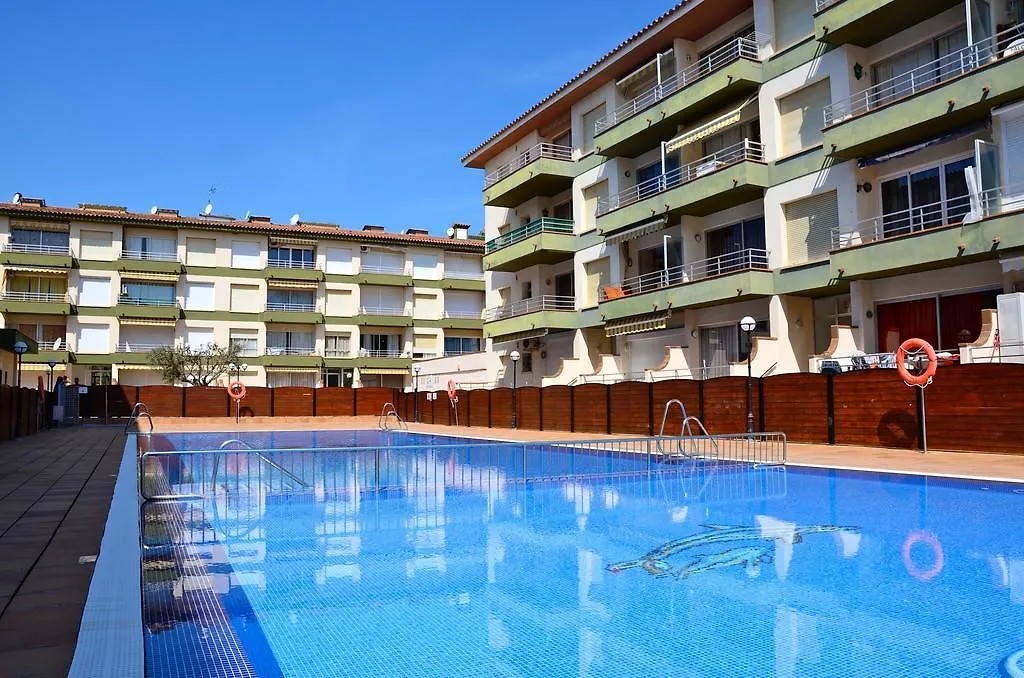 أولاستارتيت Apartamentos Omega شقة