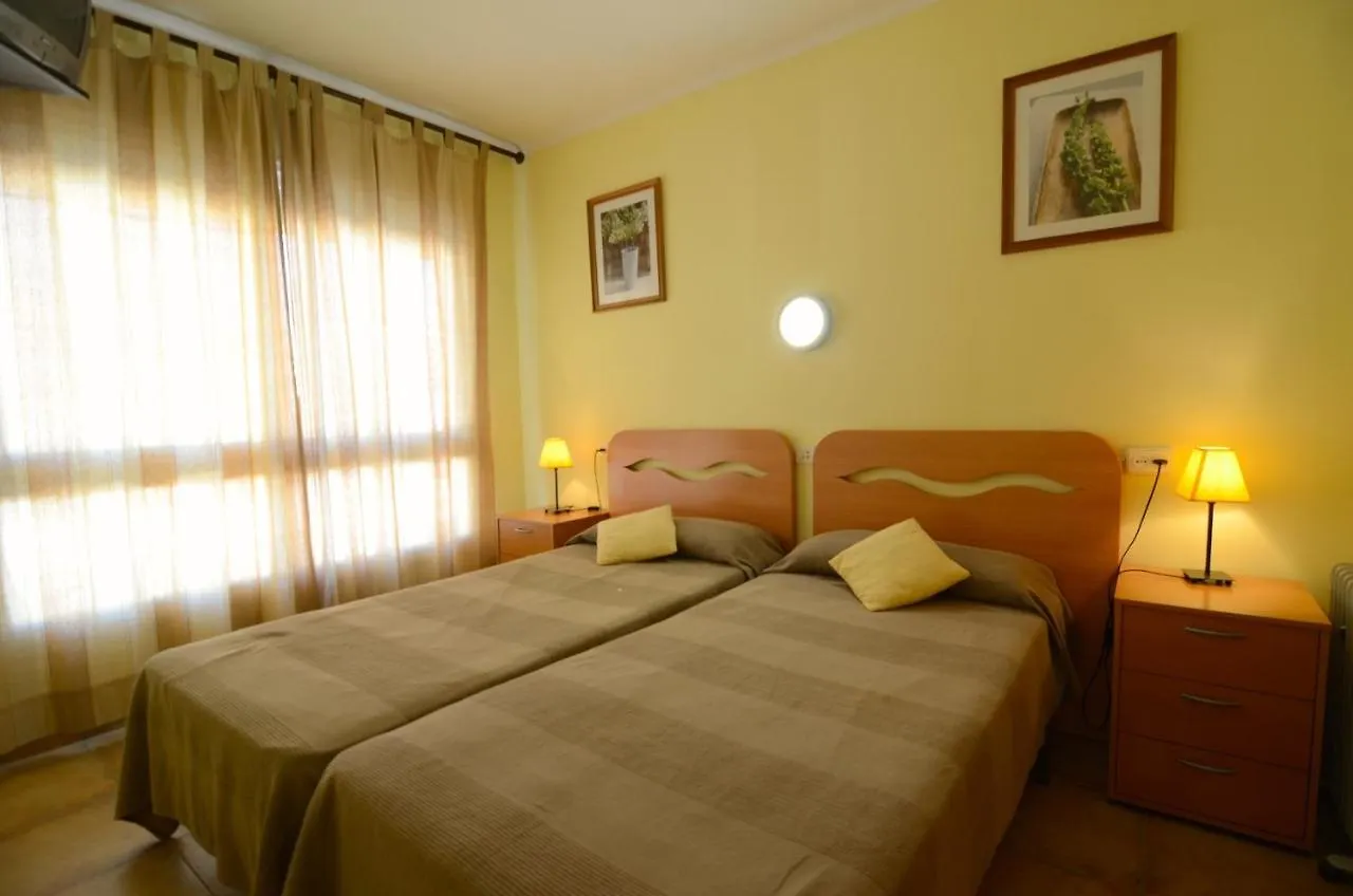 أولاستارتيت Apartamentos Omega 0*,  إسبانيا